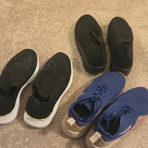 Nike Women's Sneakers - Black and Blue